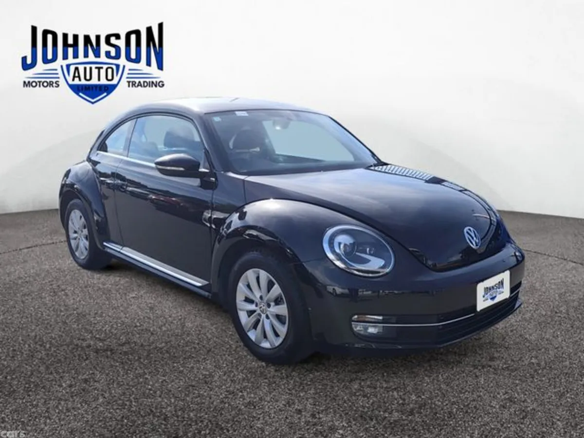 Volkswagen Beetle Hatchback, Petrol, 2014, Black
