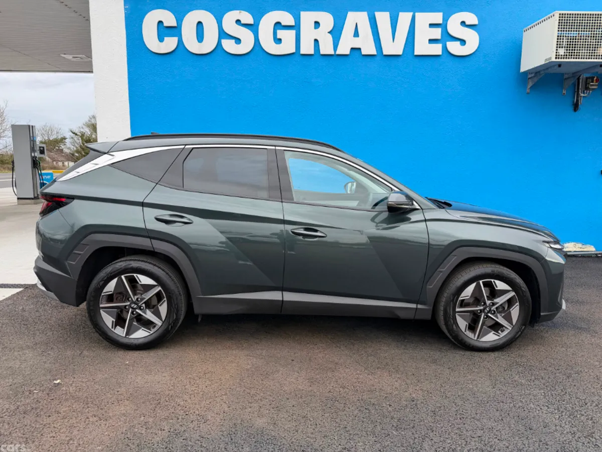 Hyundai Tucson MPV, Diesel, 2025, Green