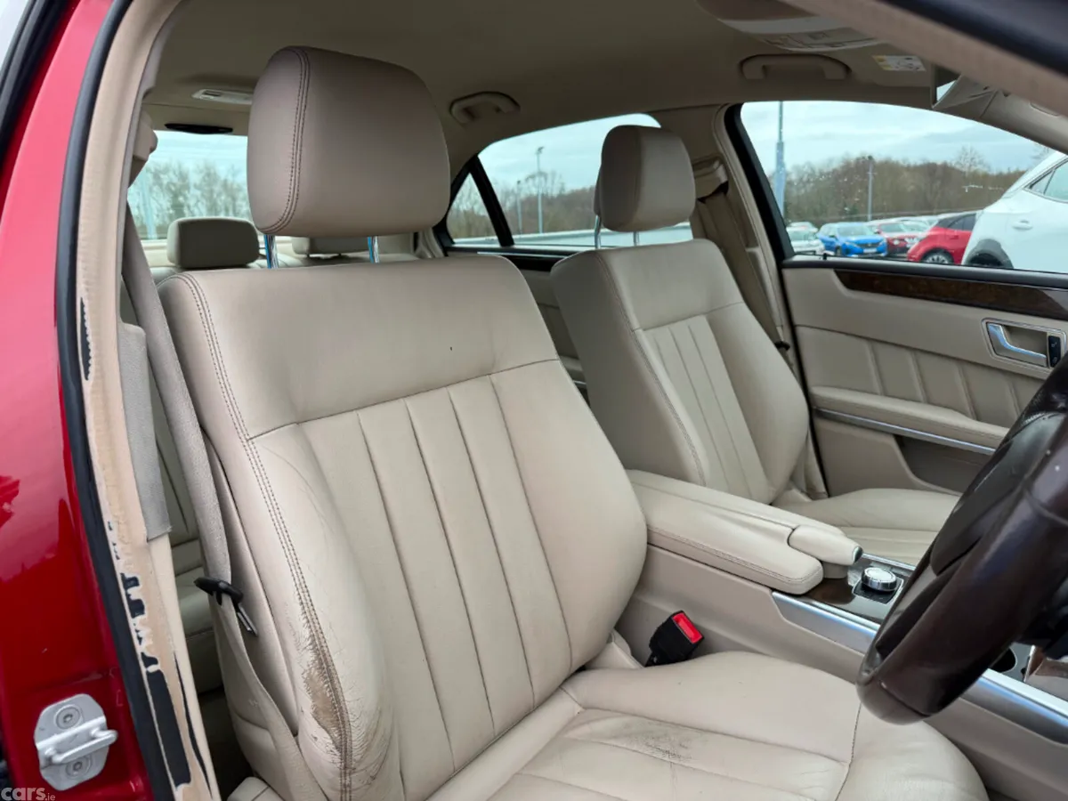 Mercedes-Benz E-Class Saloon, Diesel, 2015, Red
