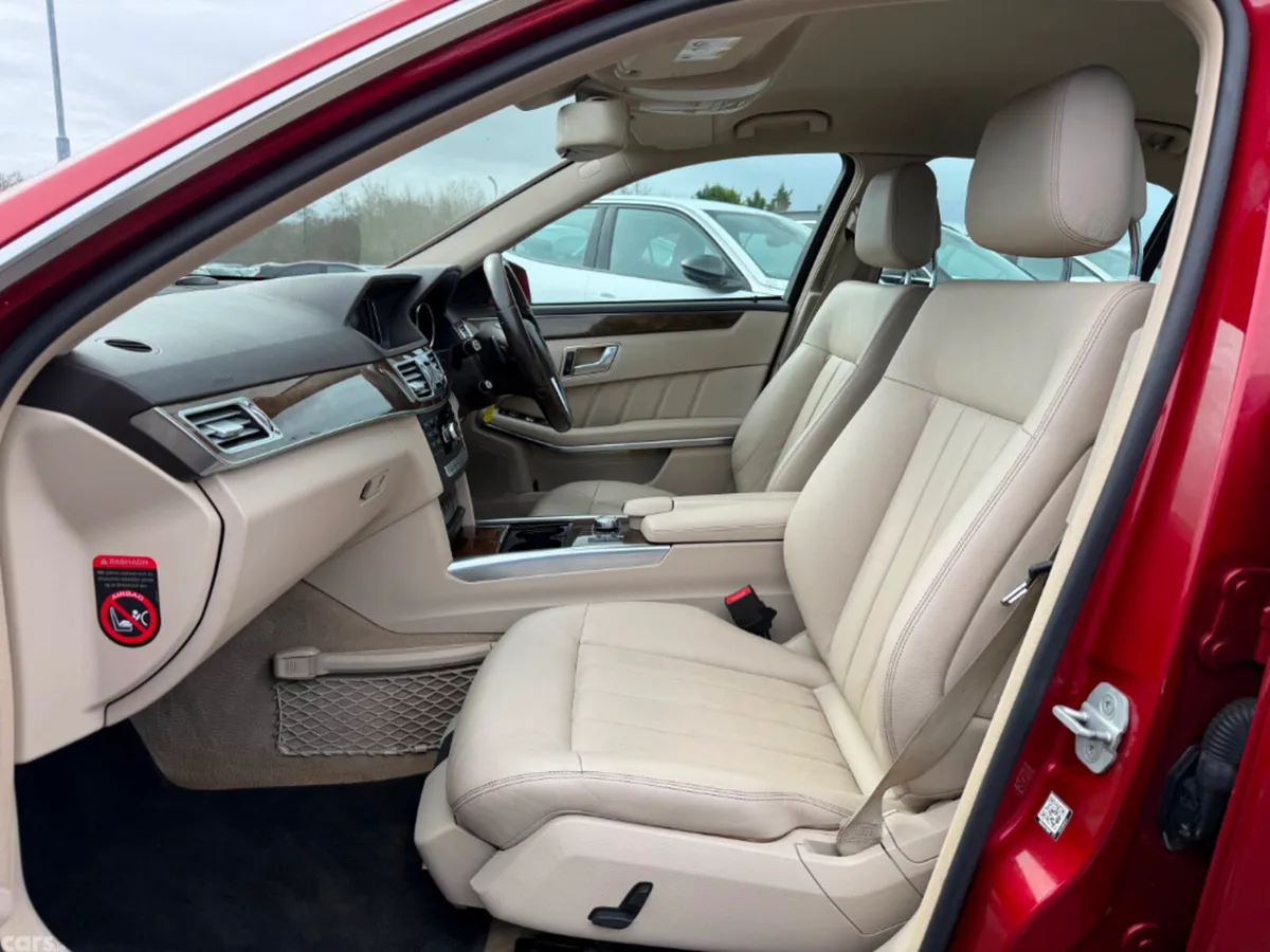 Mercedes-Benz E-Class Saloon, Diesel, 2015, Red