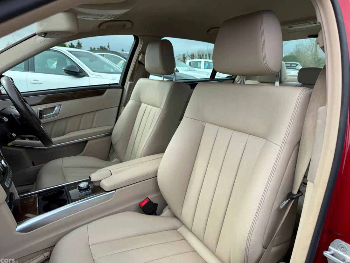 Mercedes-Benz E-Class Saloon, Diesel, 2015, Red