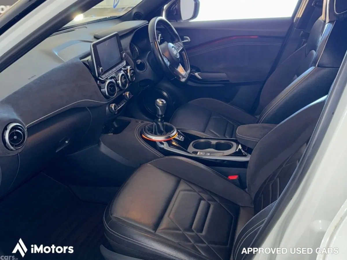 Nissan Juke SUV, Petrol, 2022, White