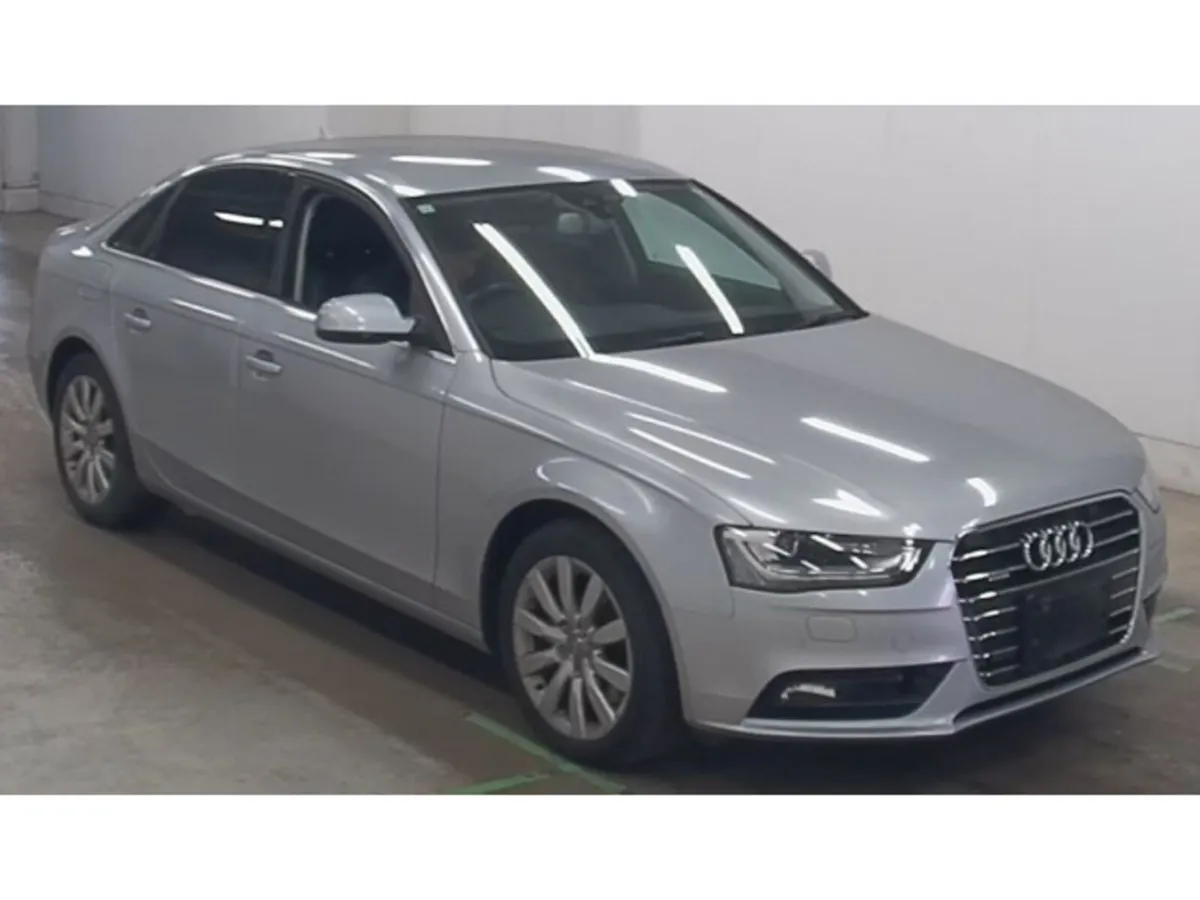 Audi A4 Saloon, Petrol, 2015, Silver
