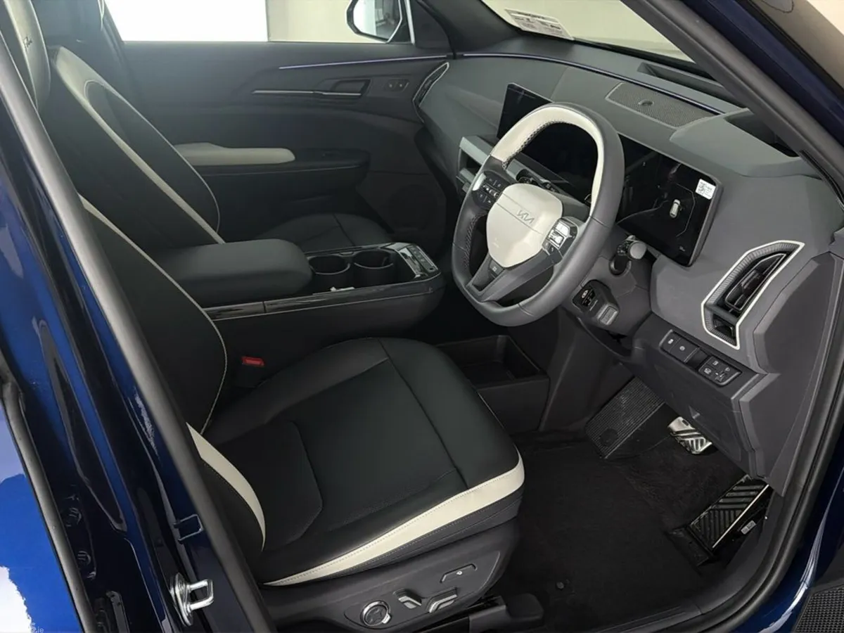 Kia EV5 SUV, Electric, 2026, Blue