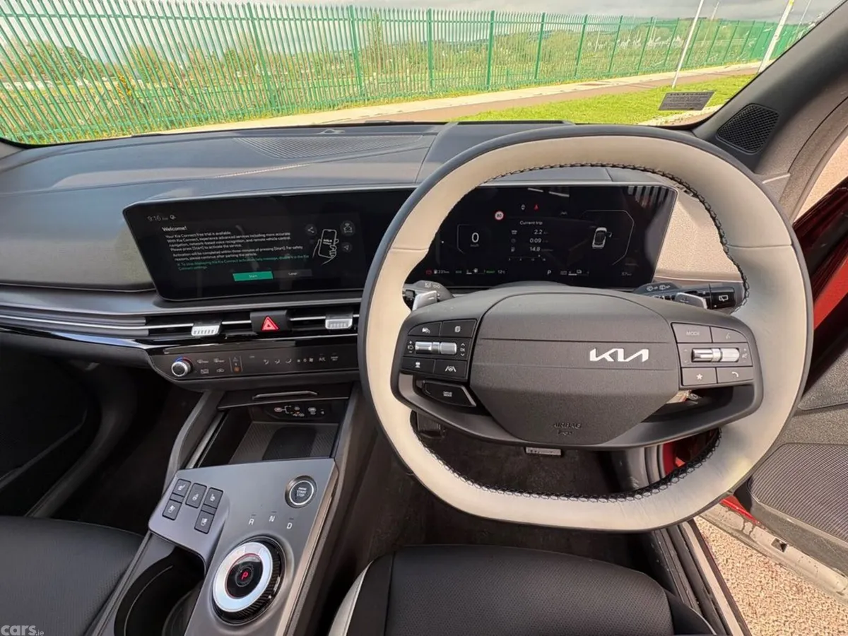 Kia Sportage SUV, Petrol, 2027, Red