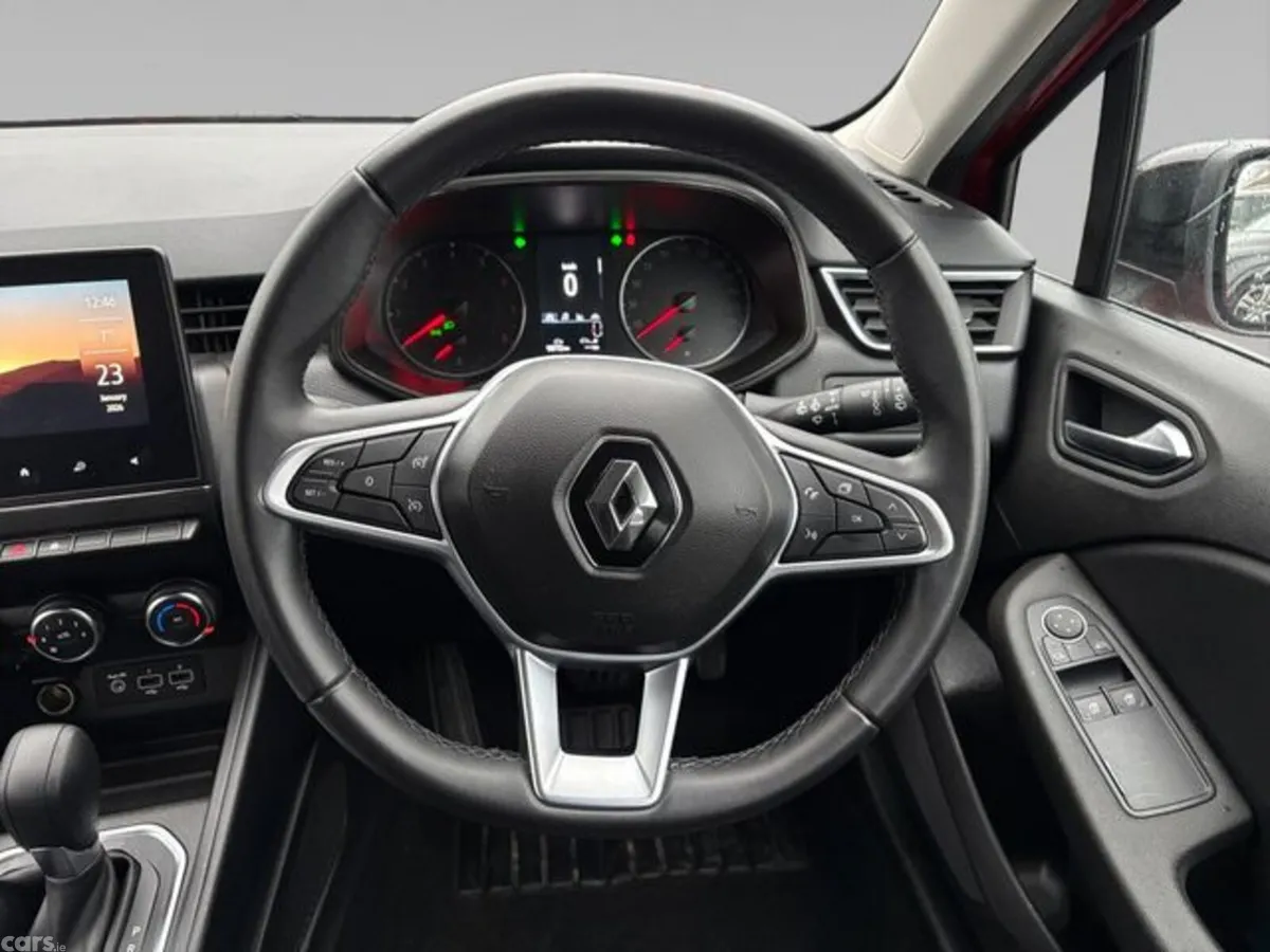 Renault Clio Hatchback, Petrol, 2023, Red