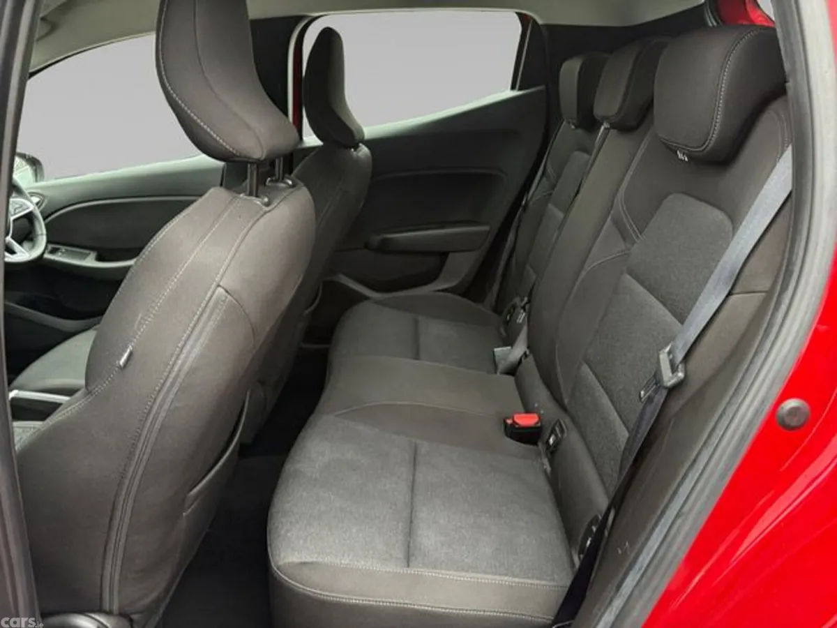 Renault Clio Hatchback, Petrol, 2023, Red