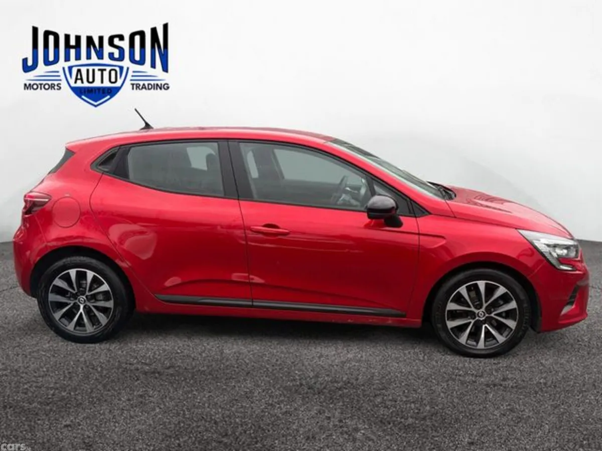Renault Clio Hatchback, Petrol, 2023, Red