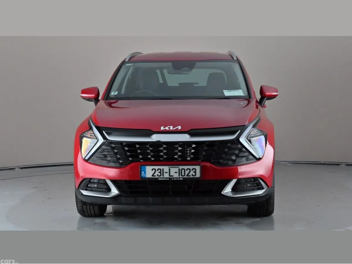 Kia Sportage SUV, Diesel Hybrid, 2023, Red
