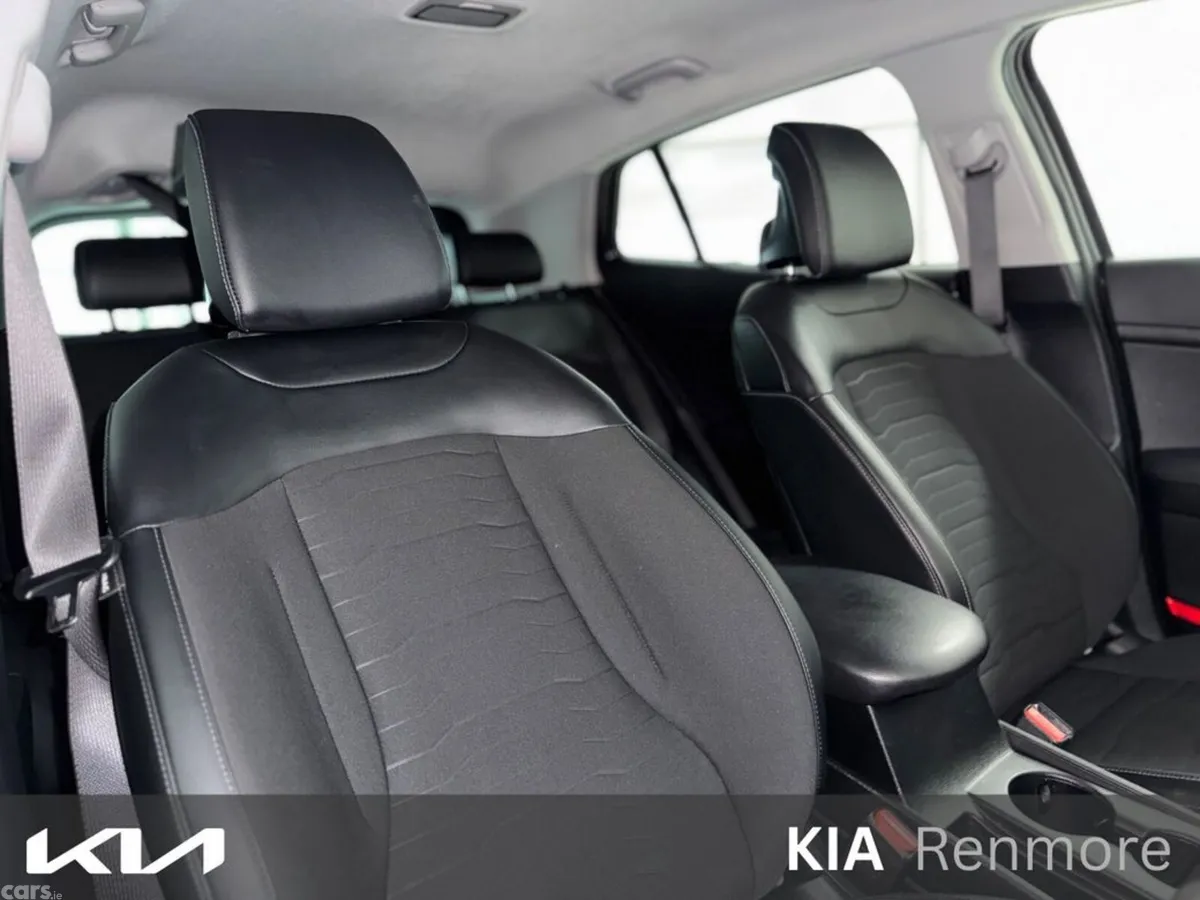 Kia Sportage MPV, Diesel, 2023, Grey