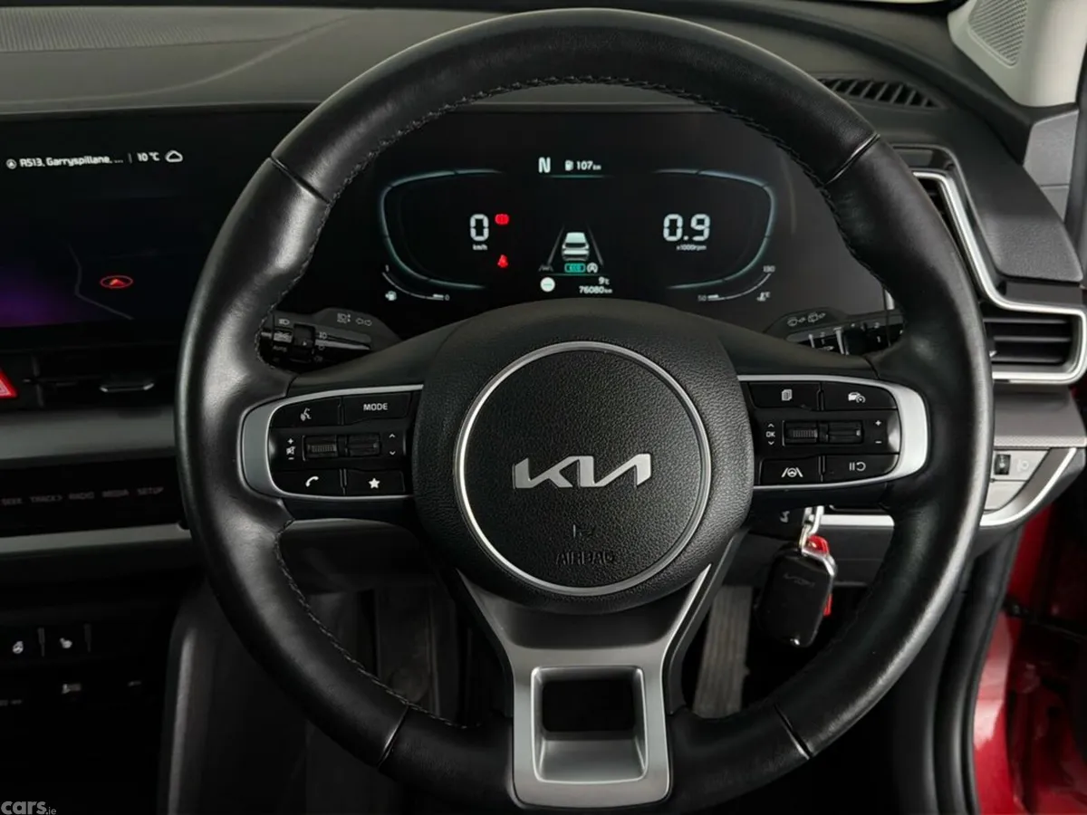 Kia Sportage SUV, Diesel Hybrid, 2023, Red
