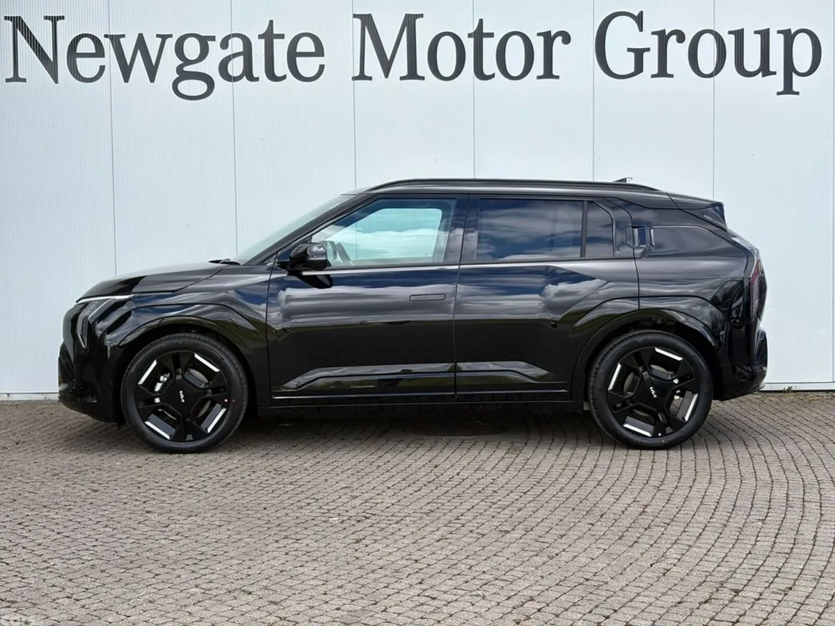 Kia EV3 Hatchback, Electric, 2027, Black
