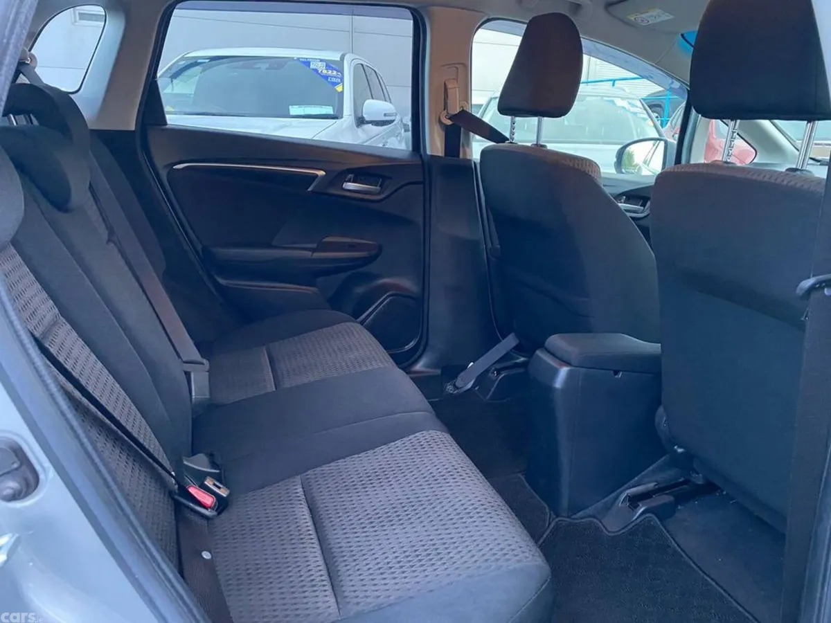 Honda Fit Hatchback, Petrol Hybrid, 2018, Silver