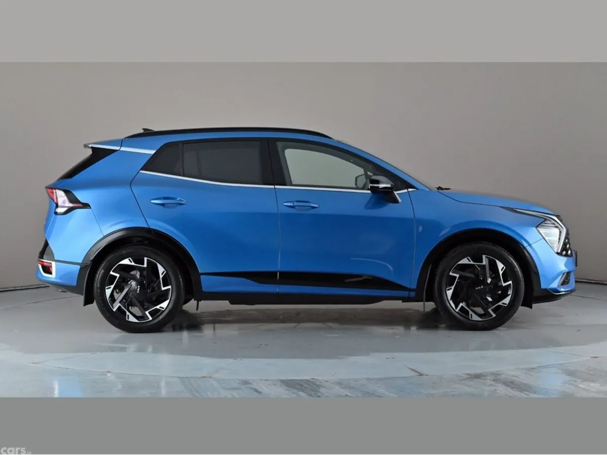Kia Sportage SUV, Diesel Hybrid, 2025, Blue