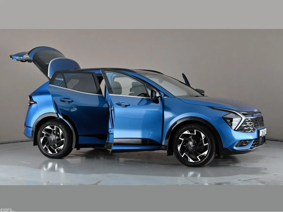 Kia Sportage SUV, Diesel Hybrid, 2025, Blue