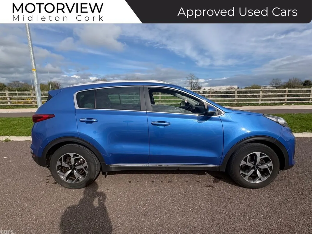 Kia Sportage SUV, Diesel Hybrid, 2021, Blue
