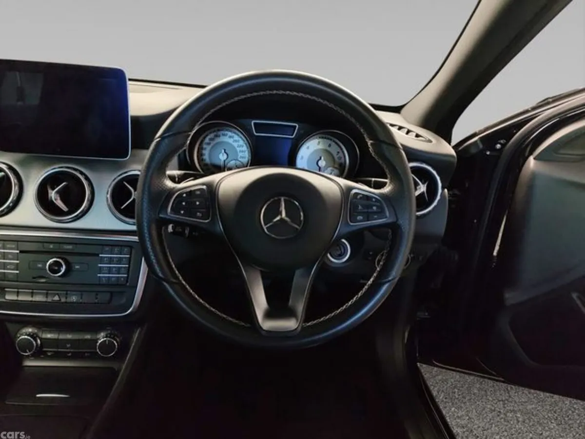 Mercedes-Benz GLA Hatchback, Petrol, 2016, Black