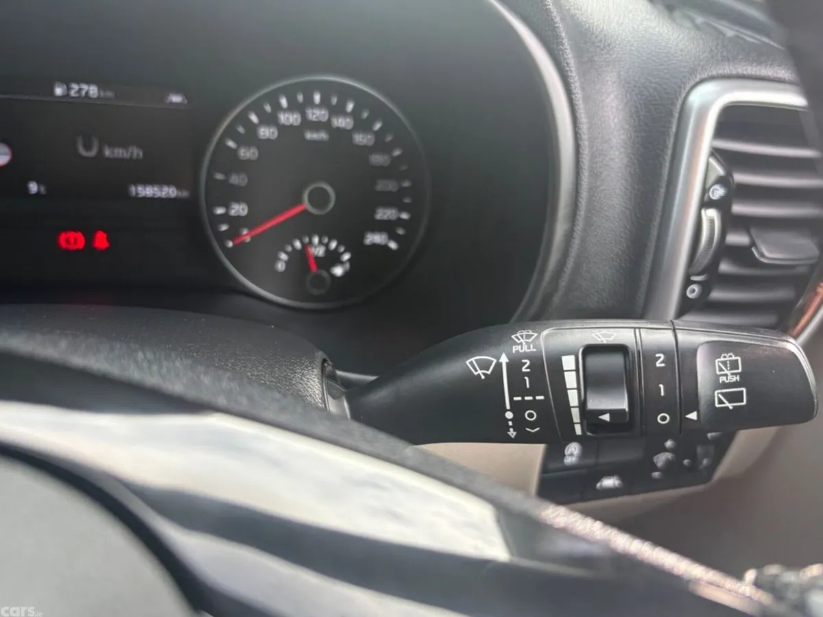 Kia Sportage SUV, Diesel Hybrid, 2021, Blue