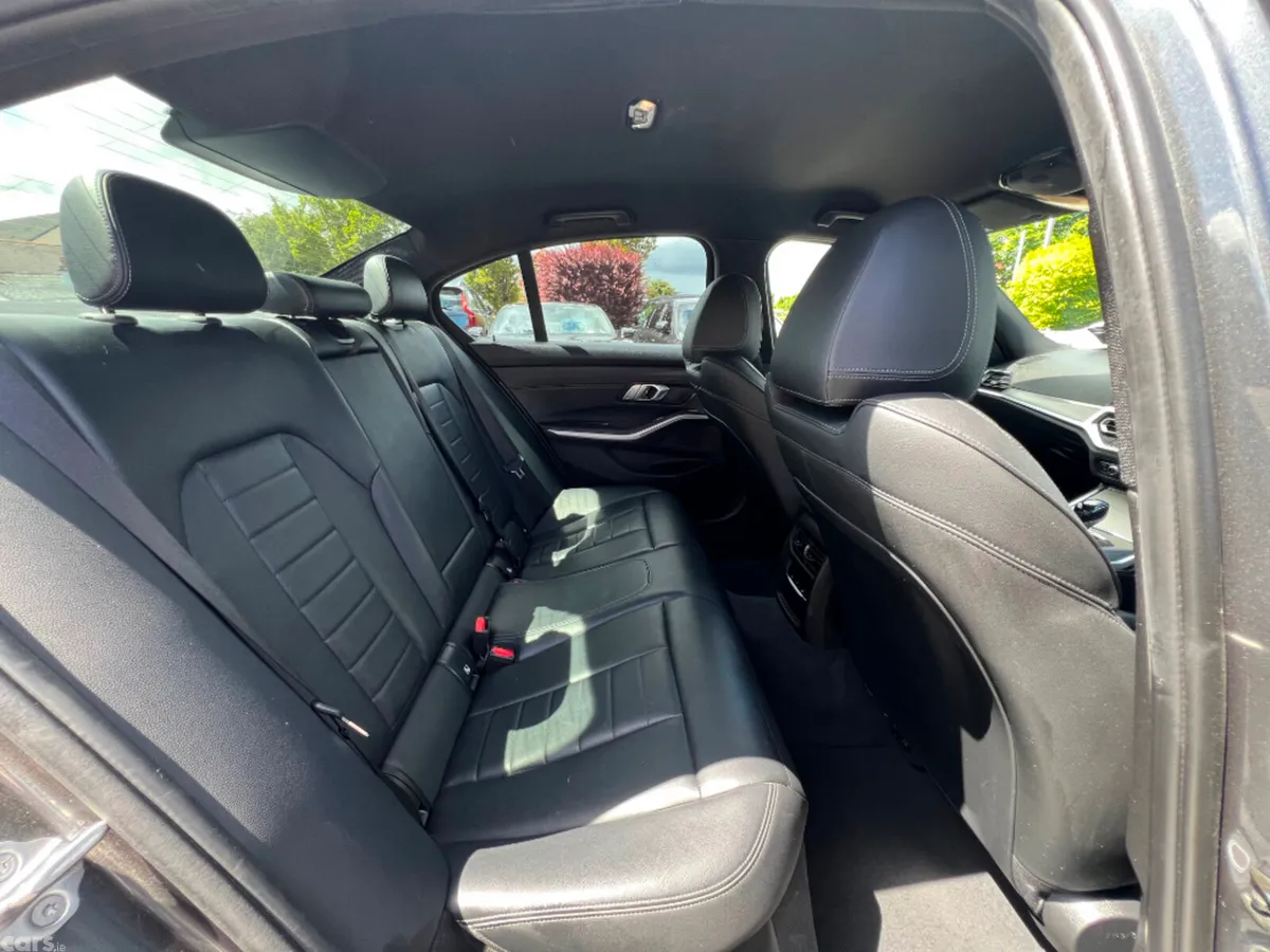 BMW 3-Series Saloon, Petrol Plug-in Hybrid, 2020, Grey