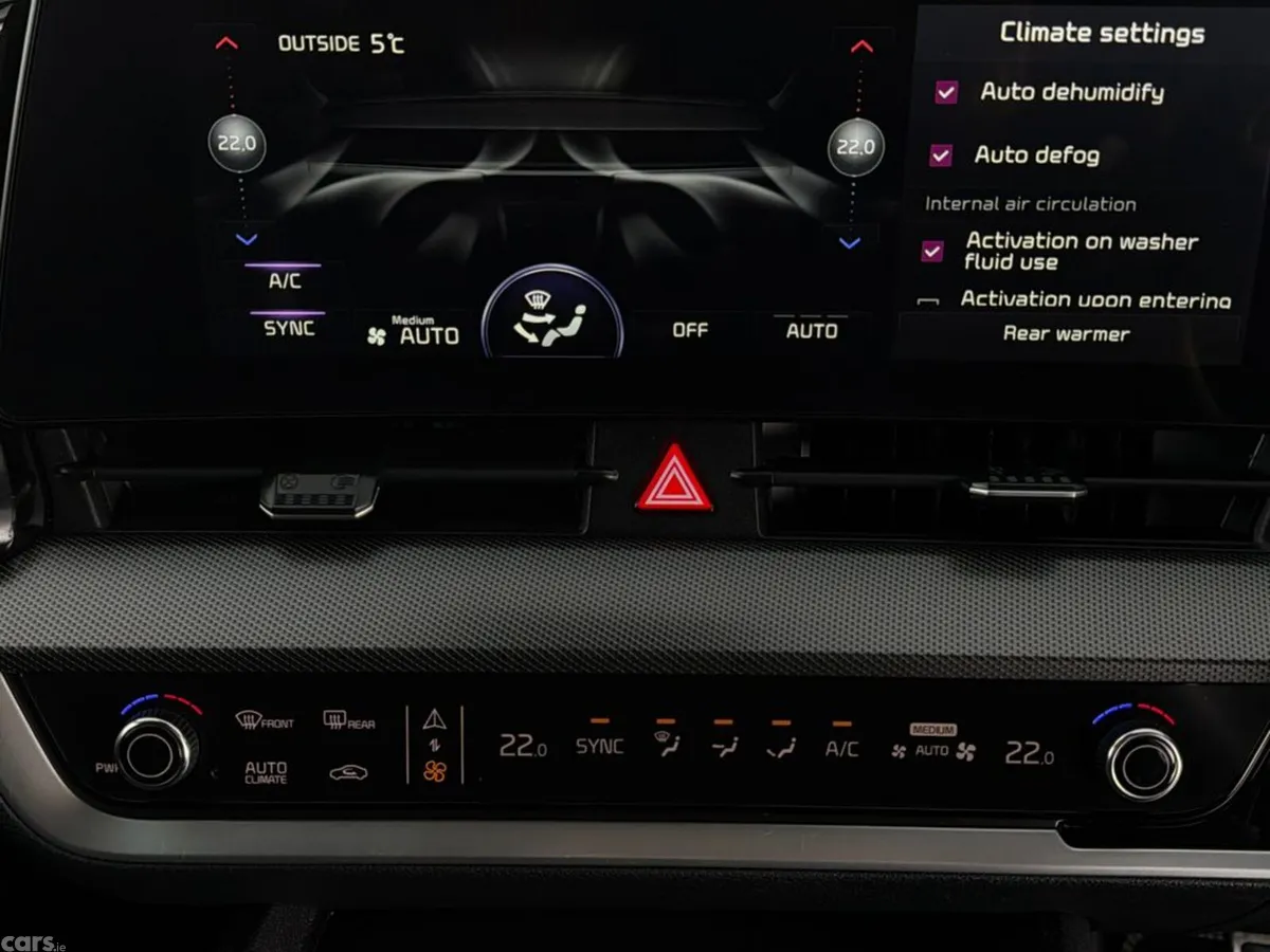 Kia Sportage SUV, Diesel Hybrid, 2025, Blue
