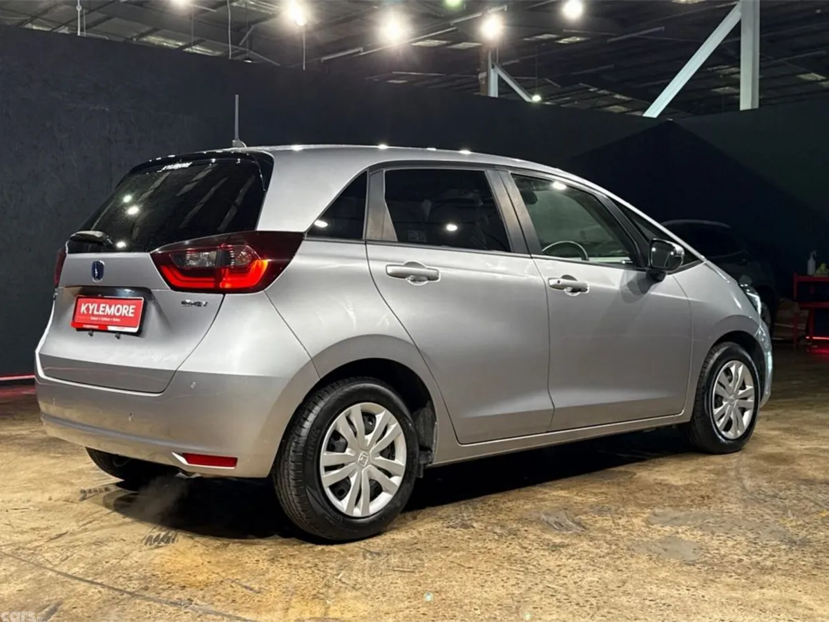 Honda Fit Hatchback, Petrol Hybrid, 2023, Silver