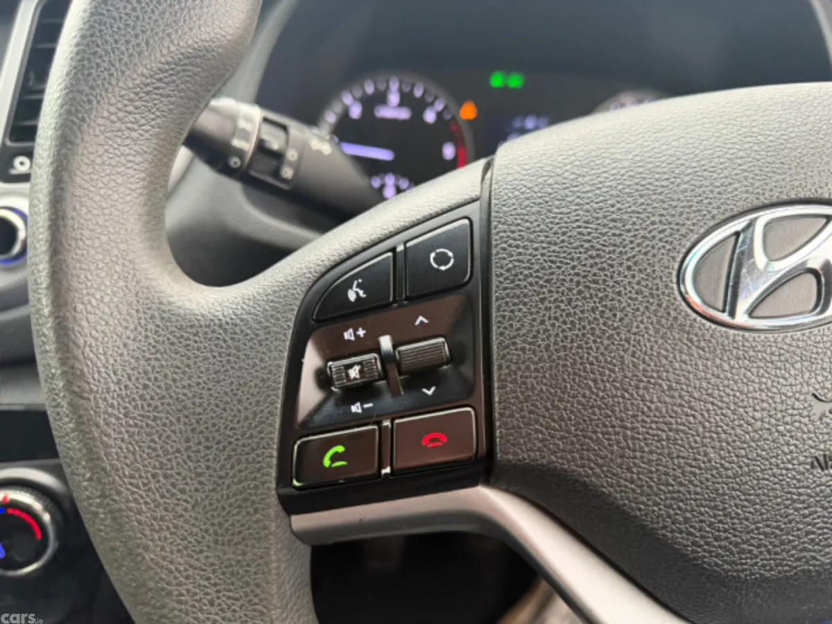 Hyundai Tucson Estate, Diesel, 2017, White