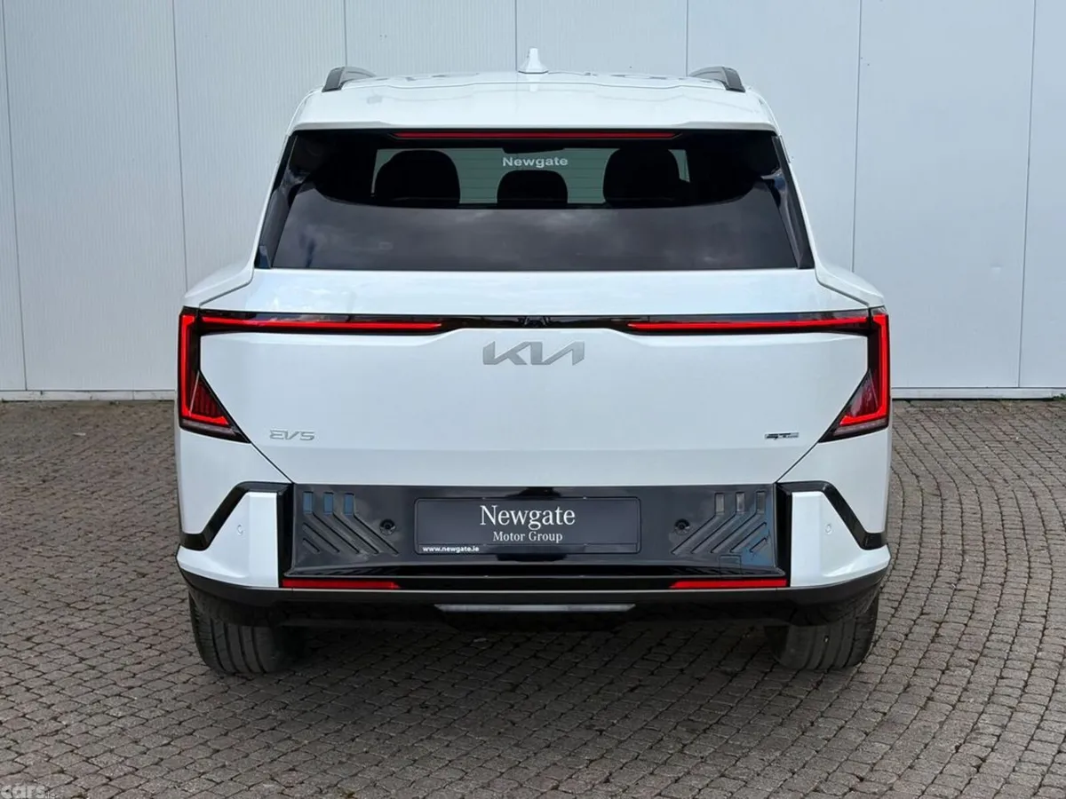 Kia EV5 SUV, Electric, 2027, White