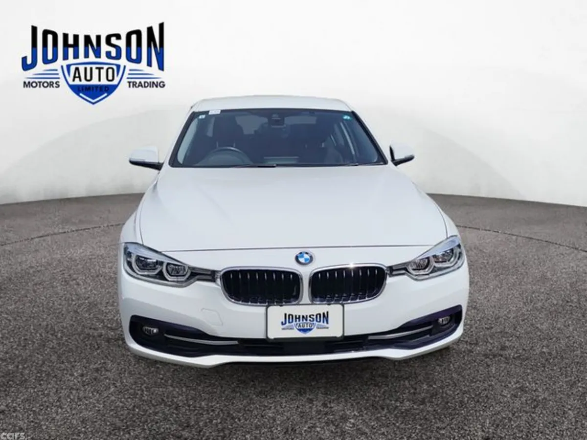 BMW 3-Series Hatchback, Petrol, 2016, White