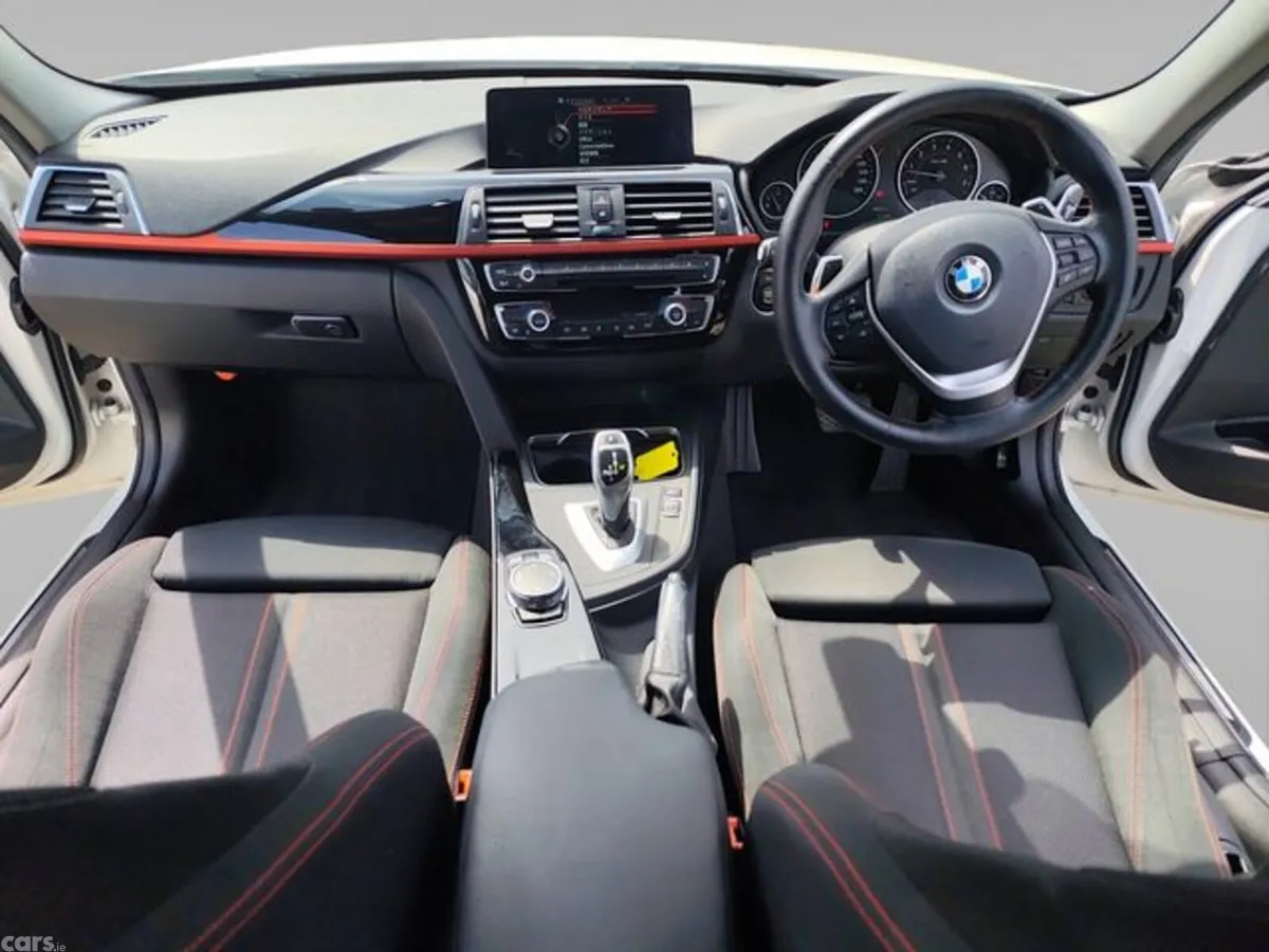 BMW 3-Series Hatchback, Petrol, 2016, White