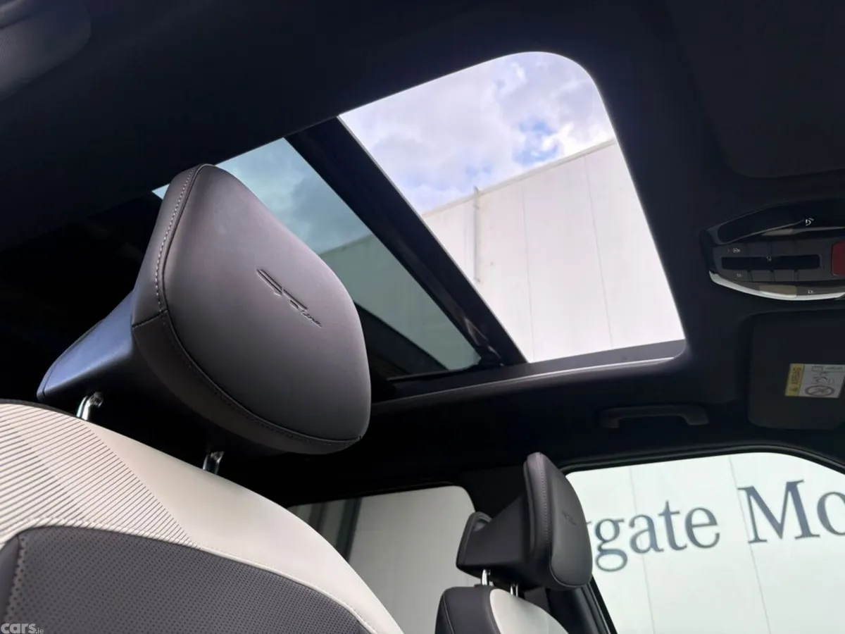 Kia EV5 SUV, Electric, 2027, White