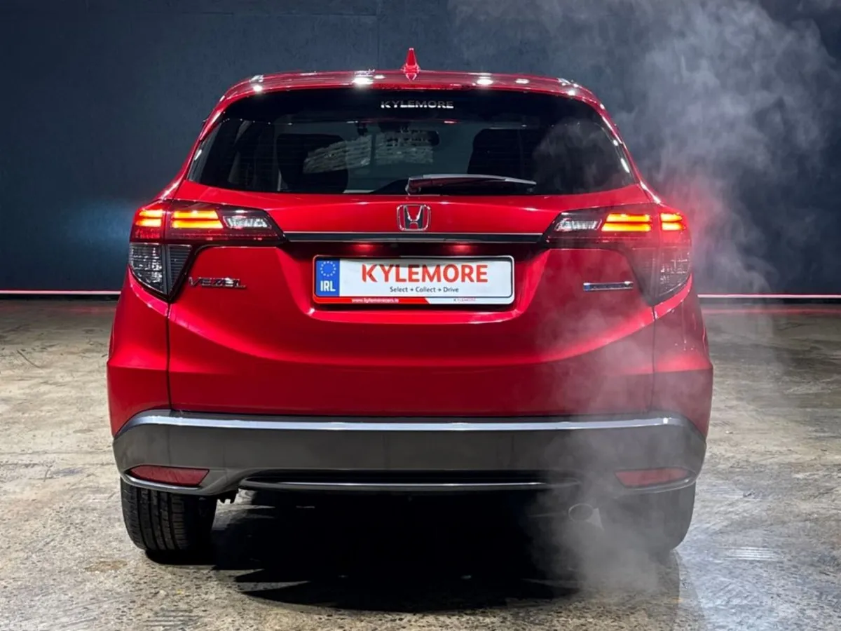 Honda Vezel SUV, Petrol Hybrid, 2020, Red