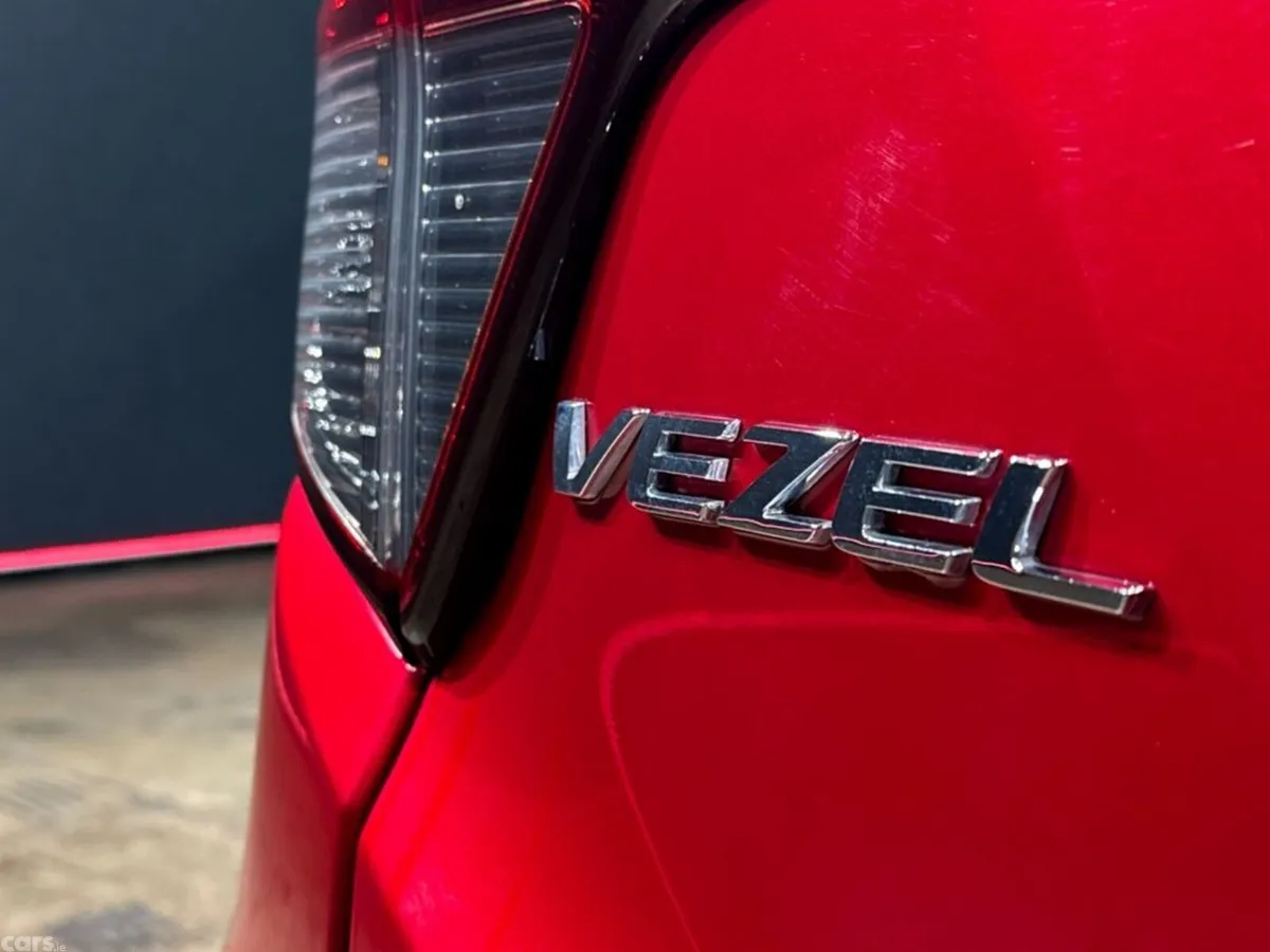 Honda Vezel SUV, Petrol Hybrid, 2020, Red