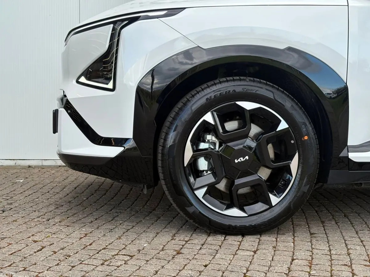 Kia EV5 SUV, Electric, 2027, White
