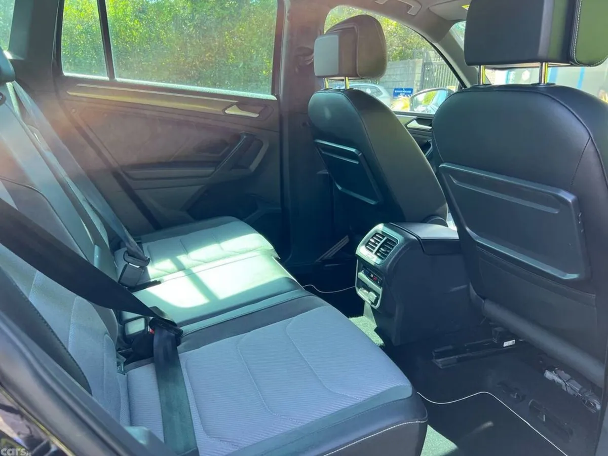 Volkswagen Tiguan SUV, Diesel, 2019, Black