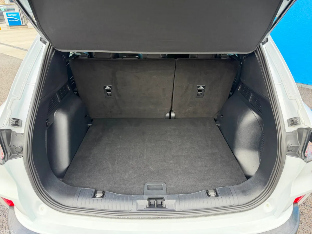 Ford Kuga MPV, Diesel, 2021, White