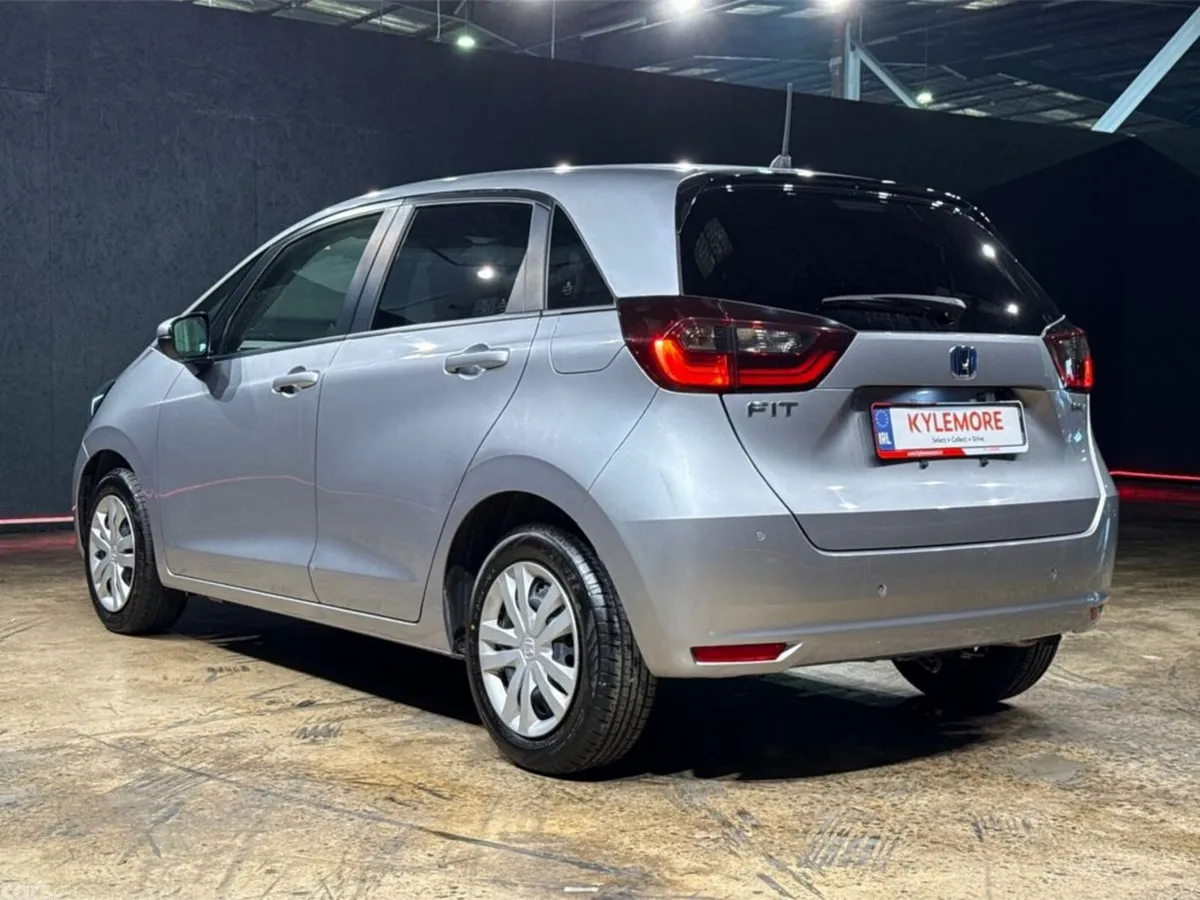 Honda Fit Hatchback, Petrol Hybrid, 2023, Silver