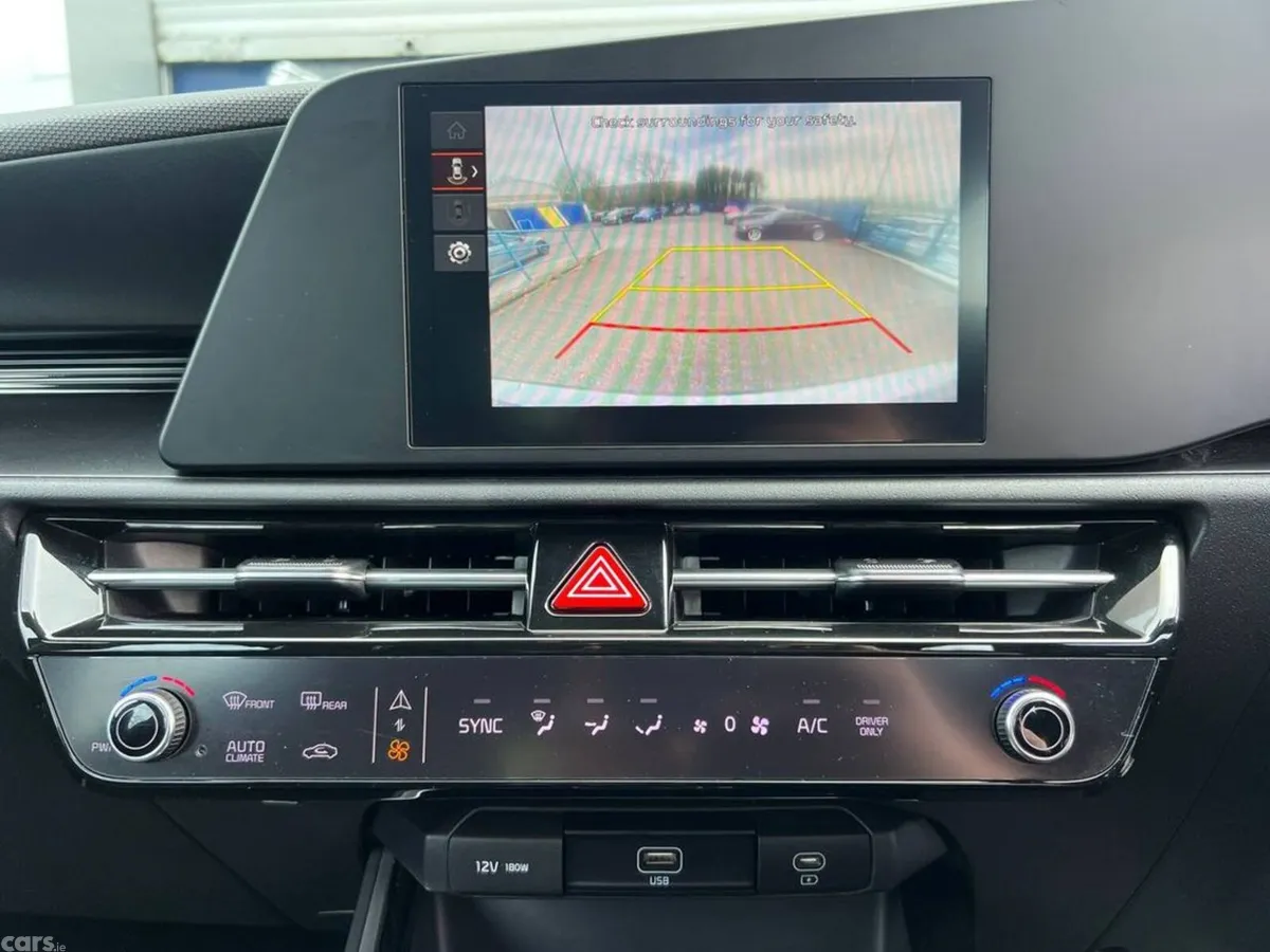 Kia Niro SUV, Petrol Plug-in Hybrid, 2023, Grey