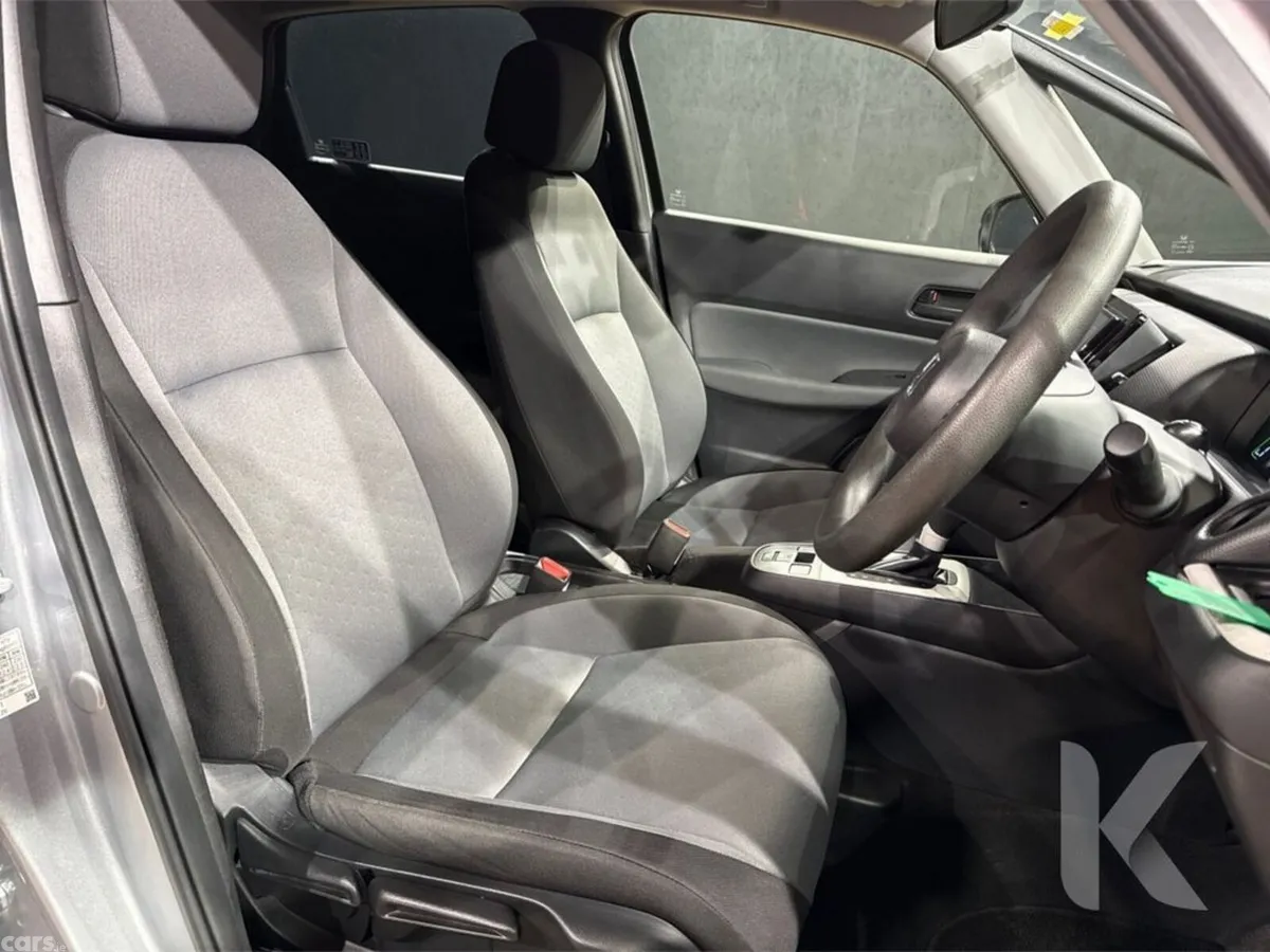 Honda Fit Hatchback, Petrol Hybrid, 2023, Silver
