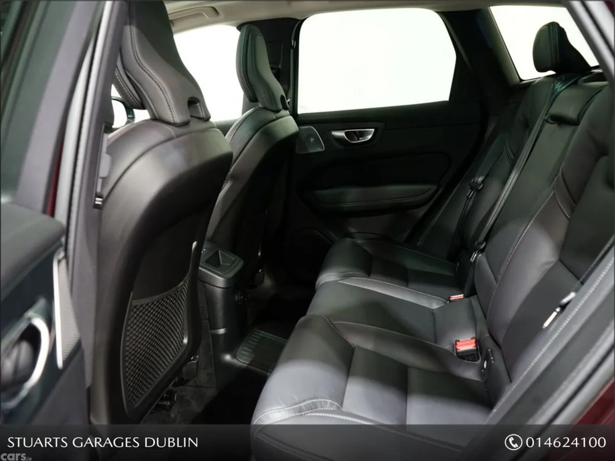 Volvo XC60 Estate, Petrol Plug-in Hybrid, 2025, Red