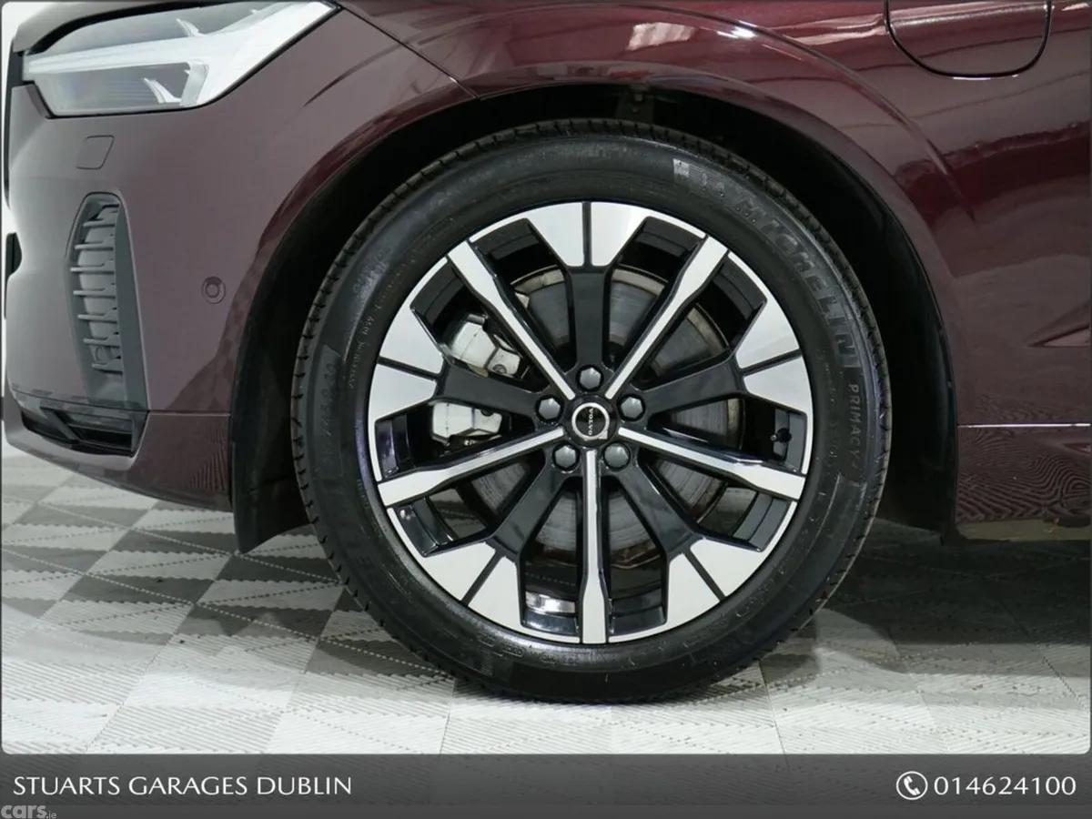 Volvo XC60 Estate, Petrol Plug-in Hybrid, 2025, Red