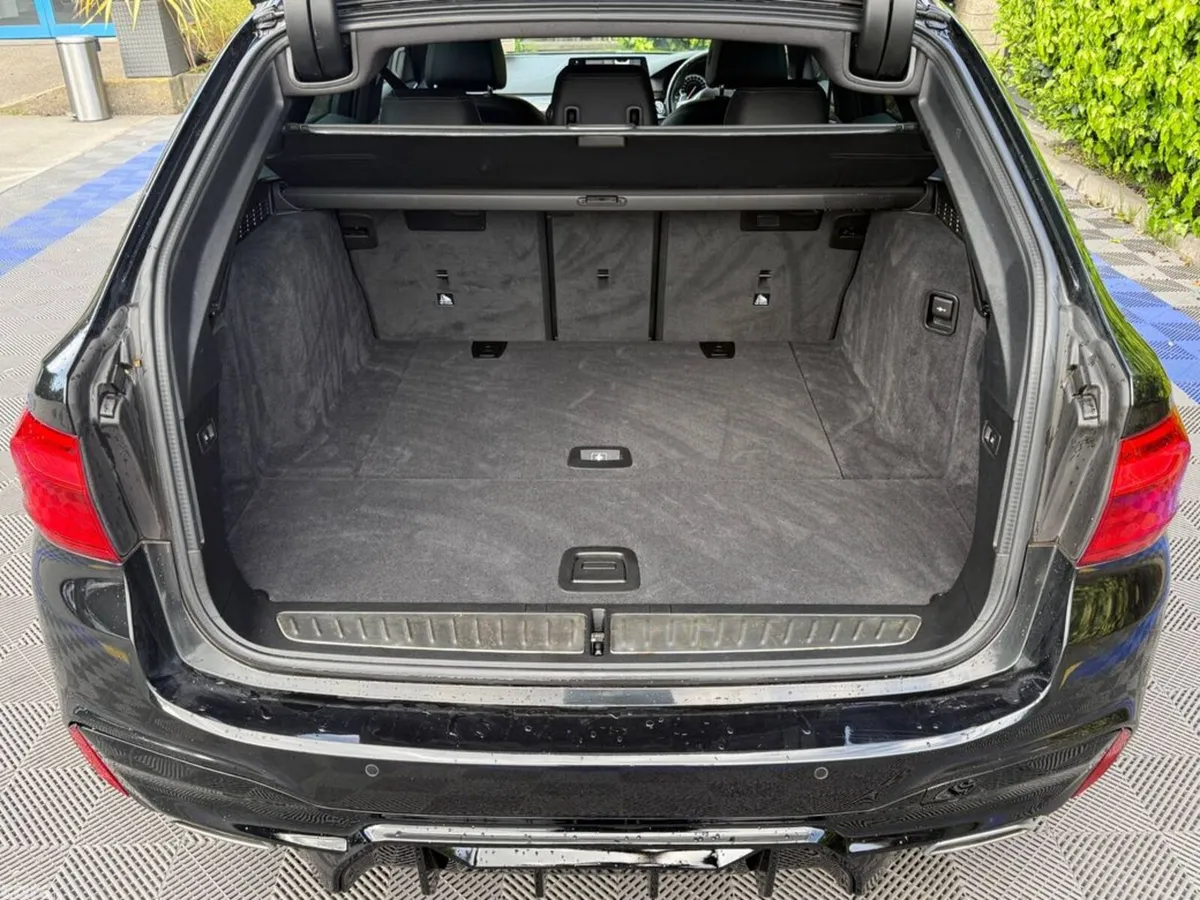 BMW 5-Series Estate, Diesel, 2018, Black