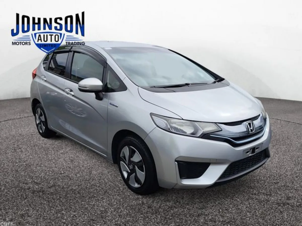 Honda Fit Hatchback, Petrol Hybrid, 2015, Silver