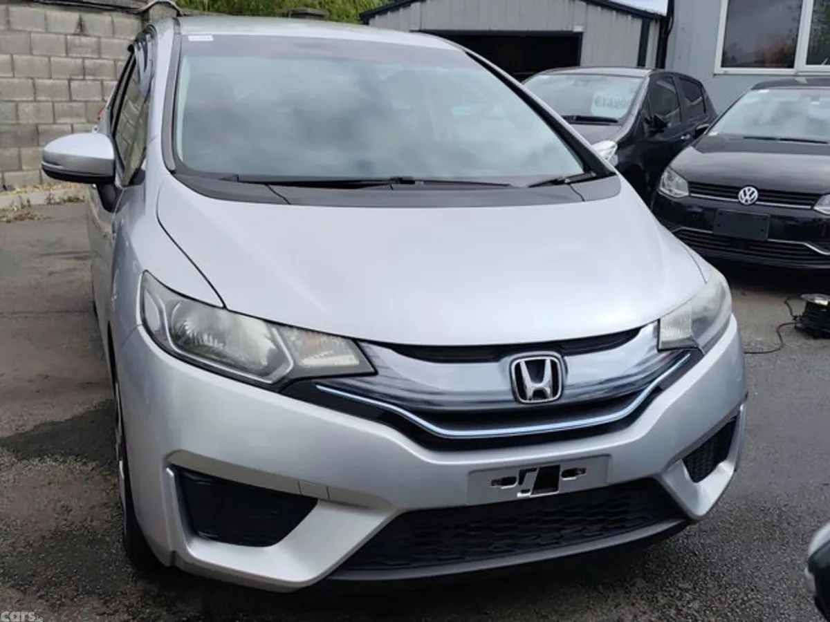 Honda Fit Hatchback, Petrol Hybrid, 2015, Silver