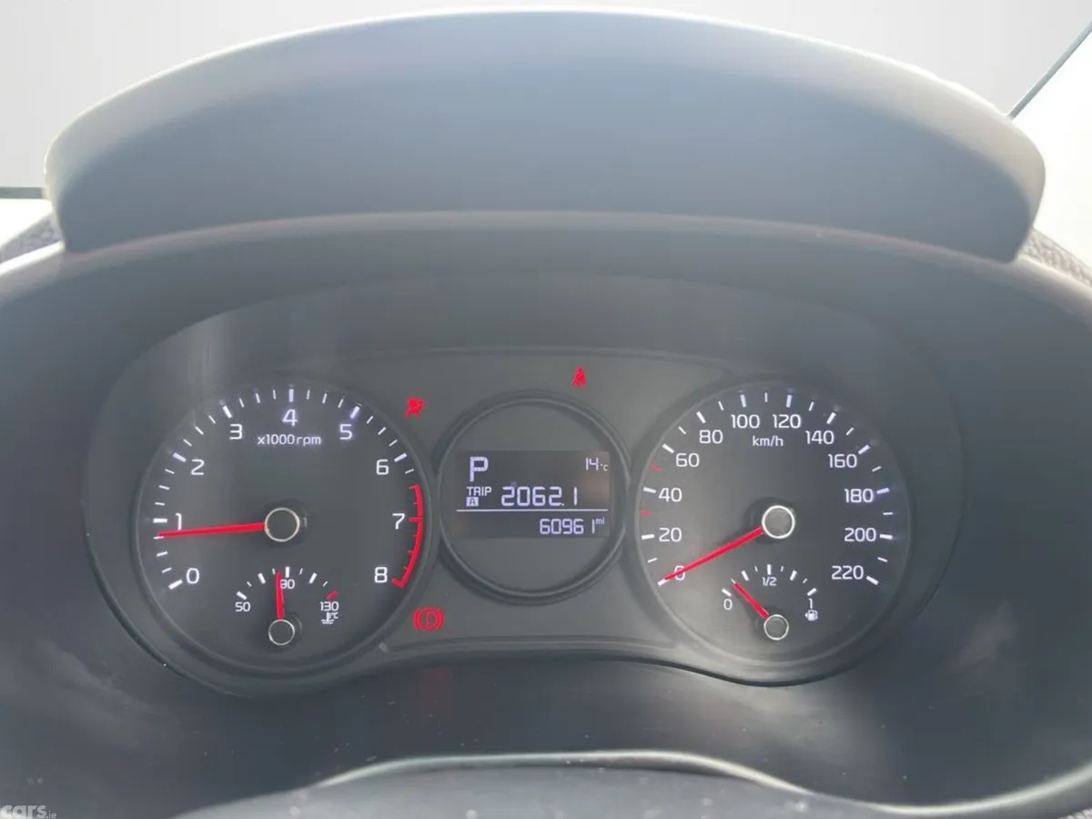 Kia Picanto MPV, Petrol, 2020, Red