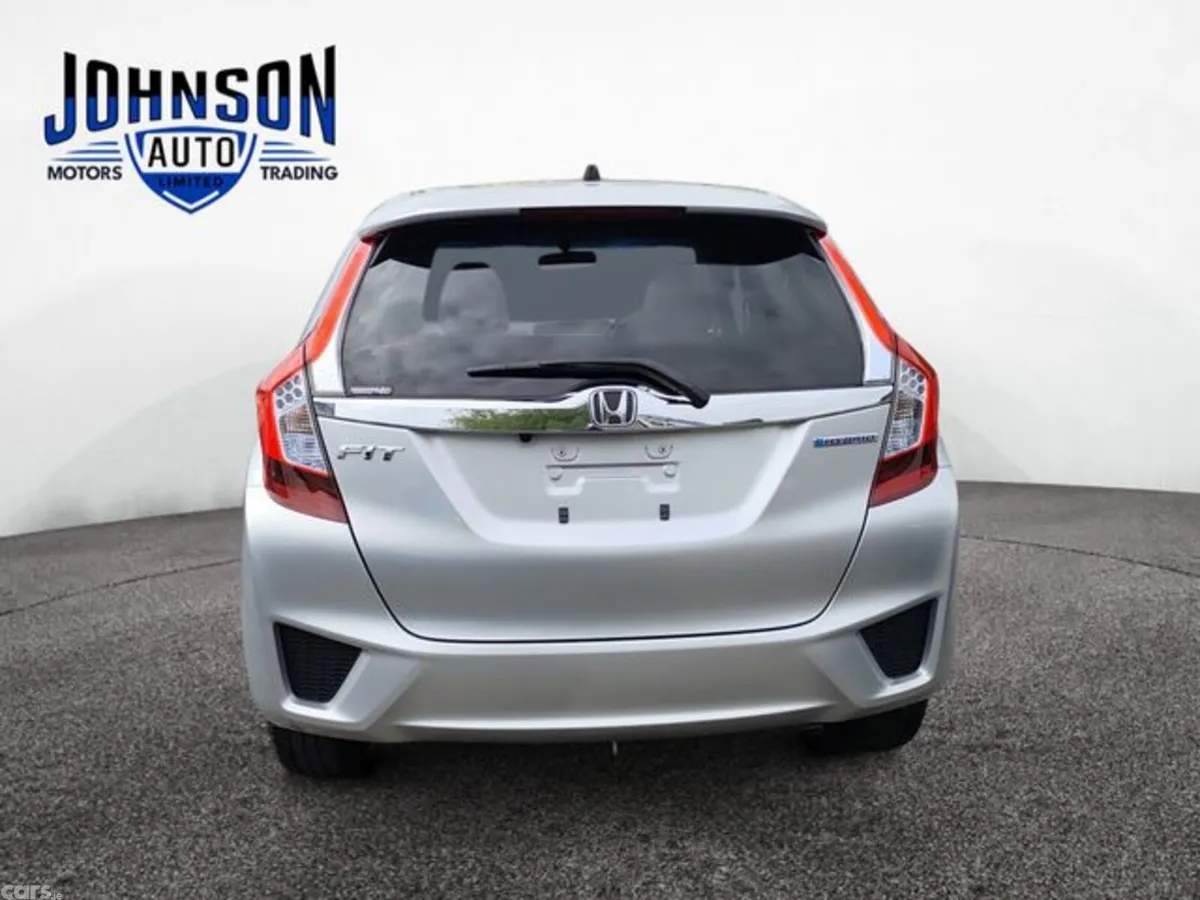 Honda Fit Hatchback, Petrol Hybrid, 2015, Silver