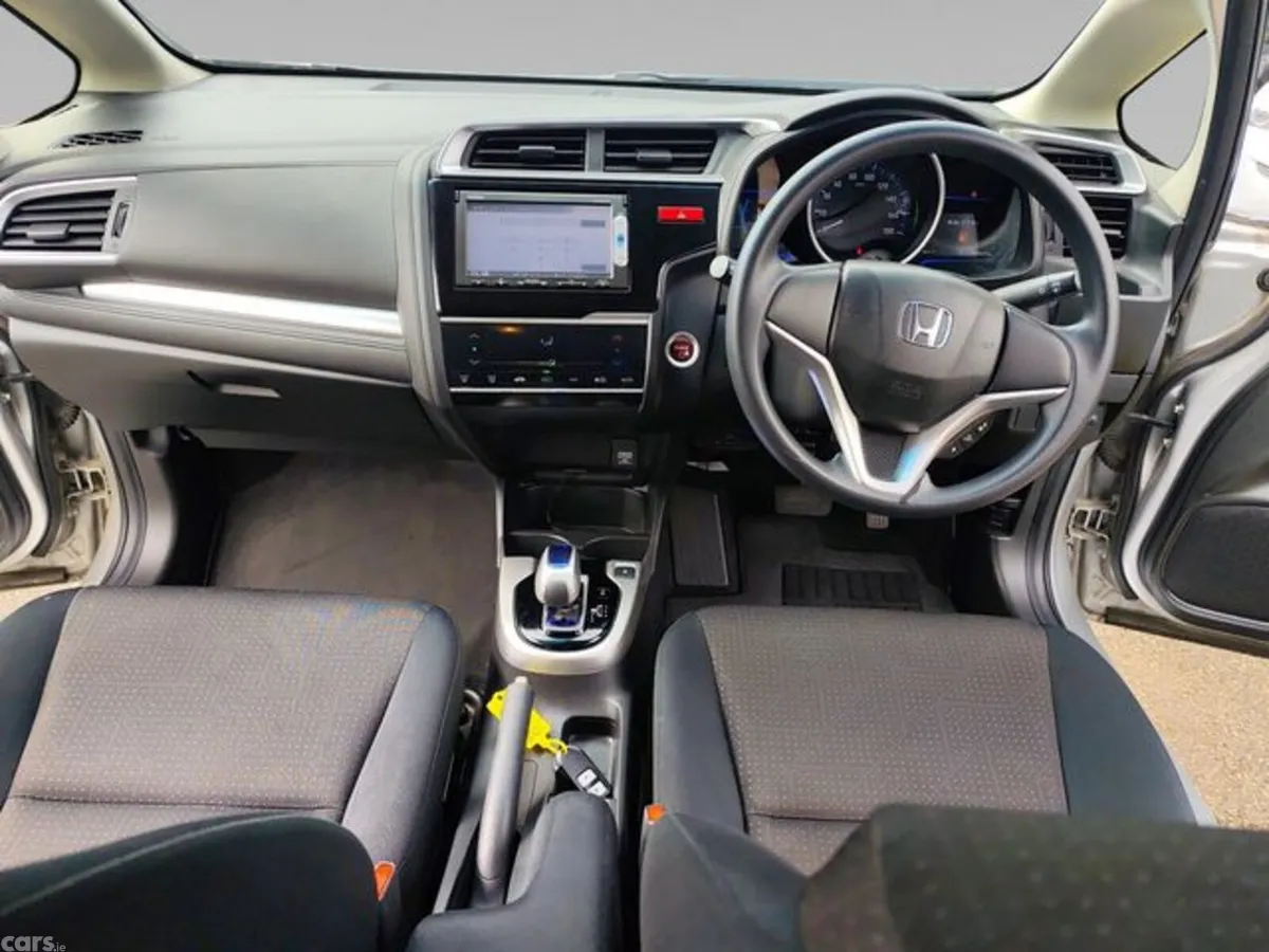 Honda Fit Hatchback, Petrol Hybrid, 2015, Silver