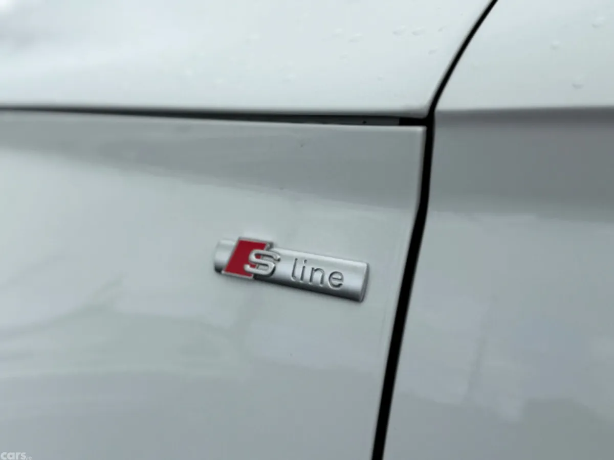 Audi Q5 Estate, Diesel, 2019, White