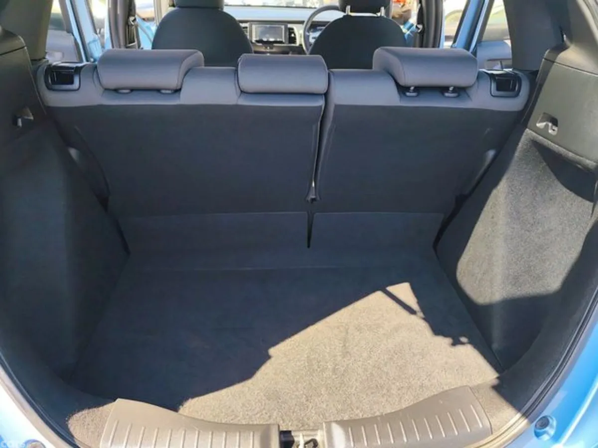 Honda Fit Hatchback, Petrol, 2021, Blue