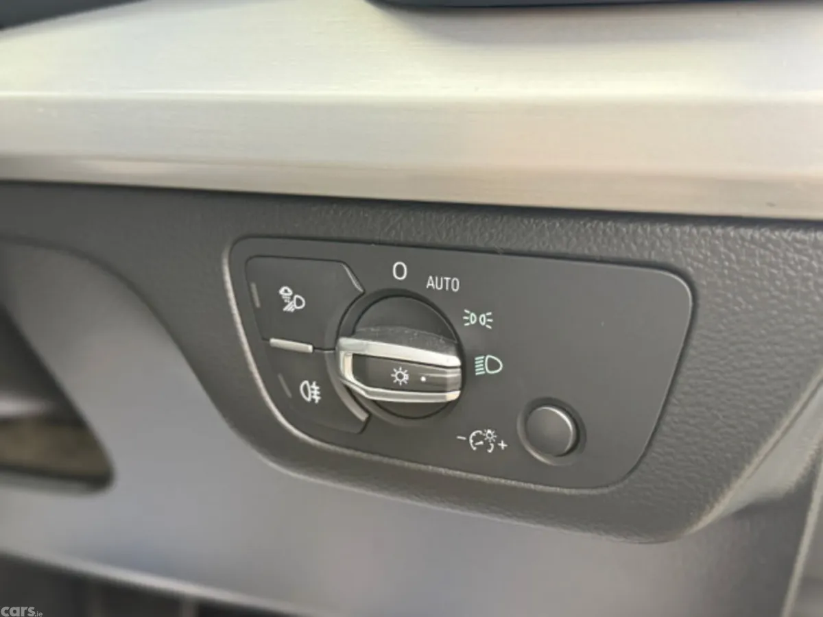 Audi Q5 Estate, Diesel, 2019, White
