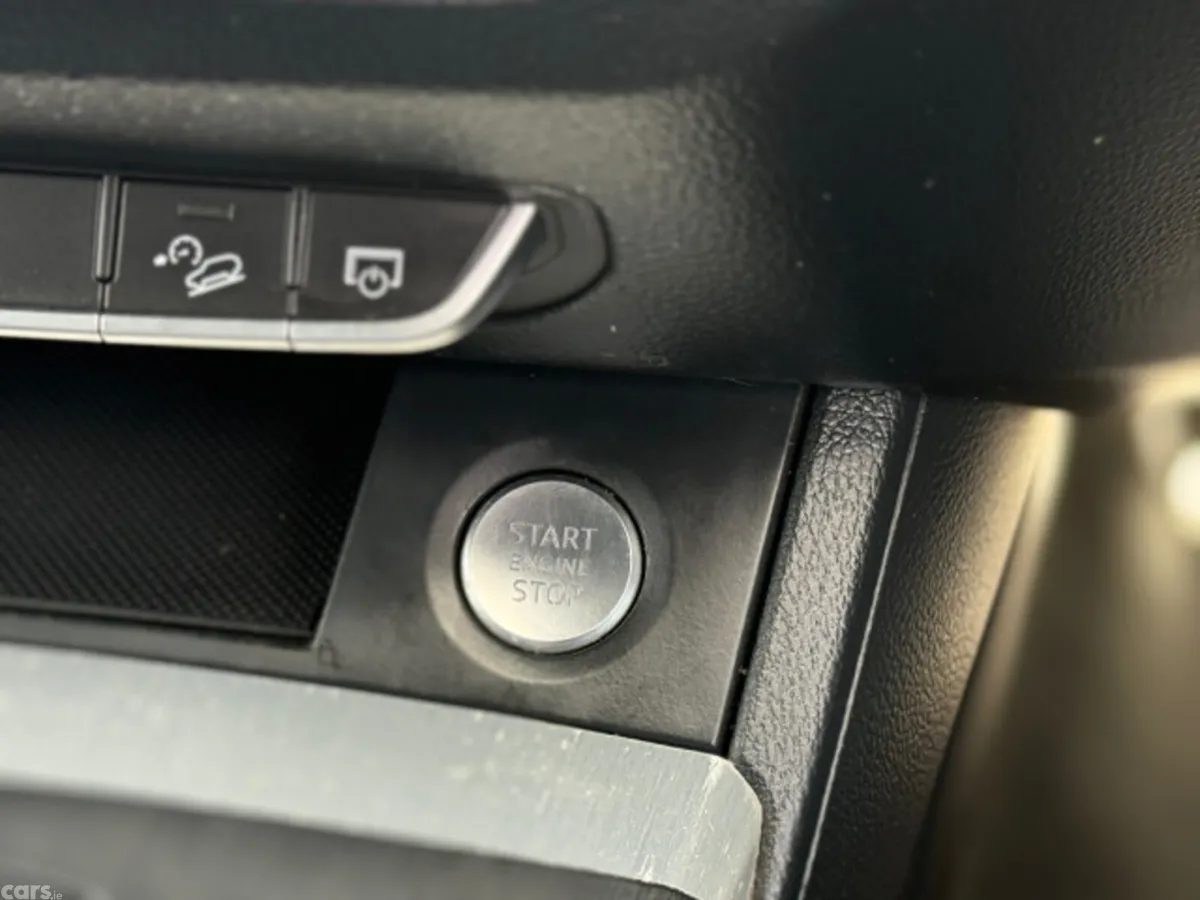 Audi Q5 Estate, Diesel, 2019, White
